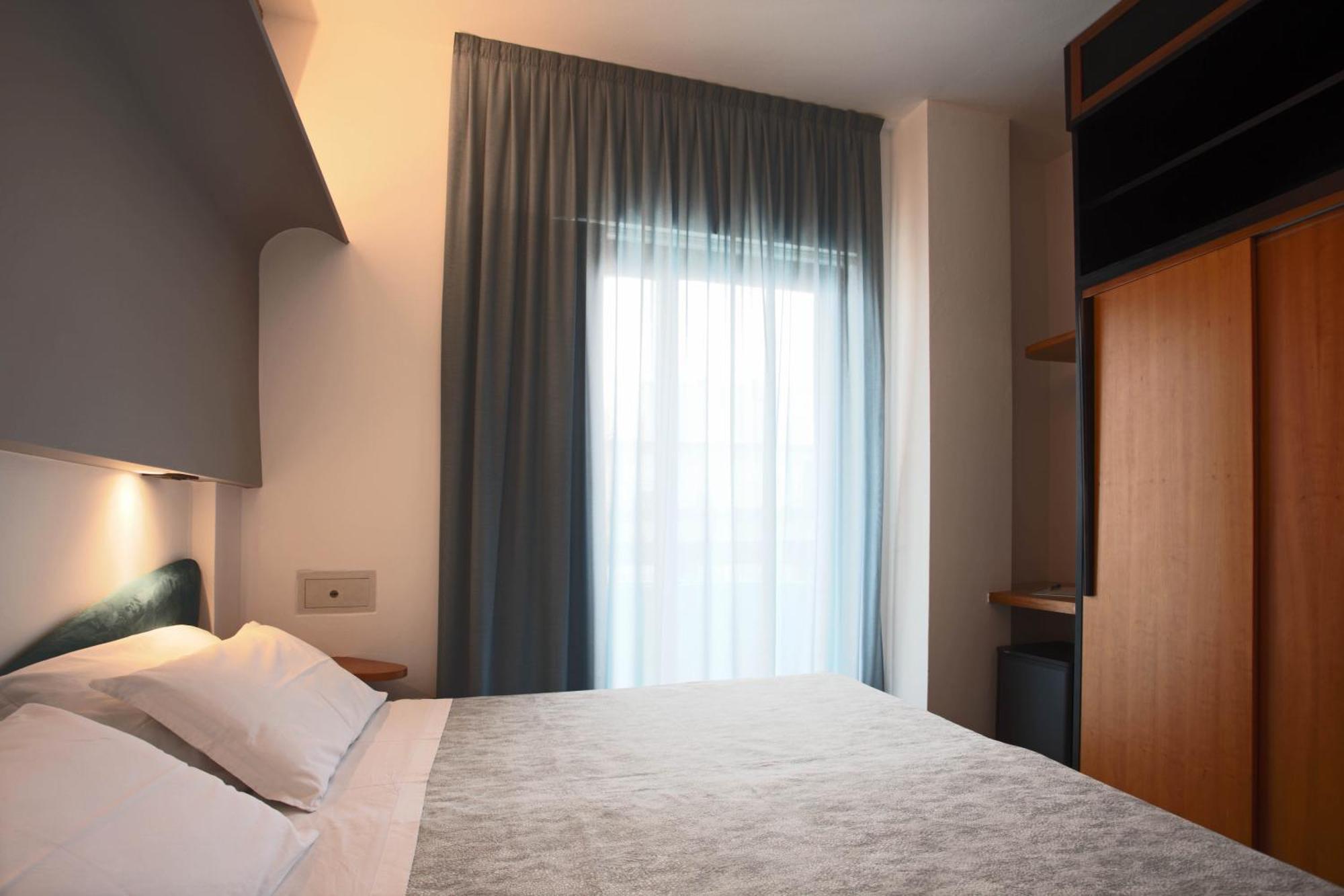 Hotel Ali D'Oro Rimini Pokoj fotografie